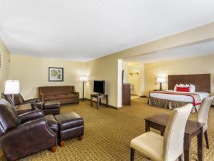 Ramada By Wyndham Houma Hotel Szoba fotó