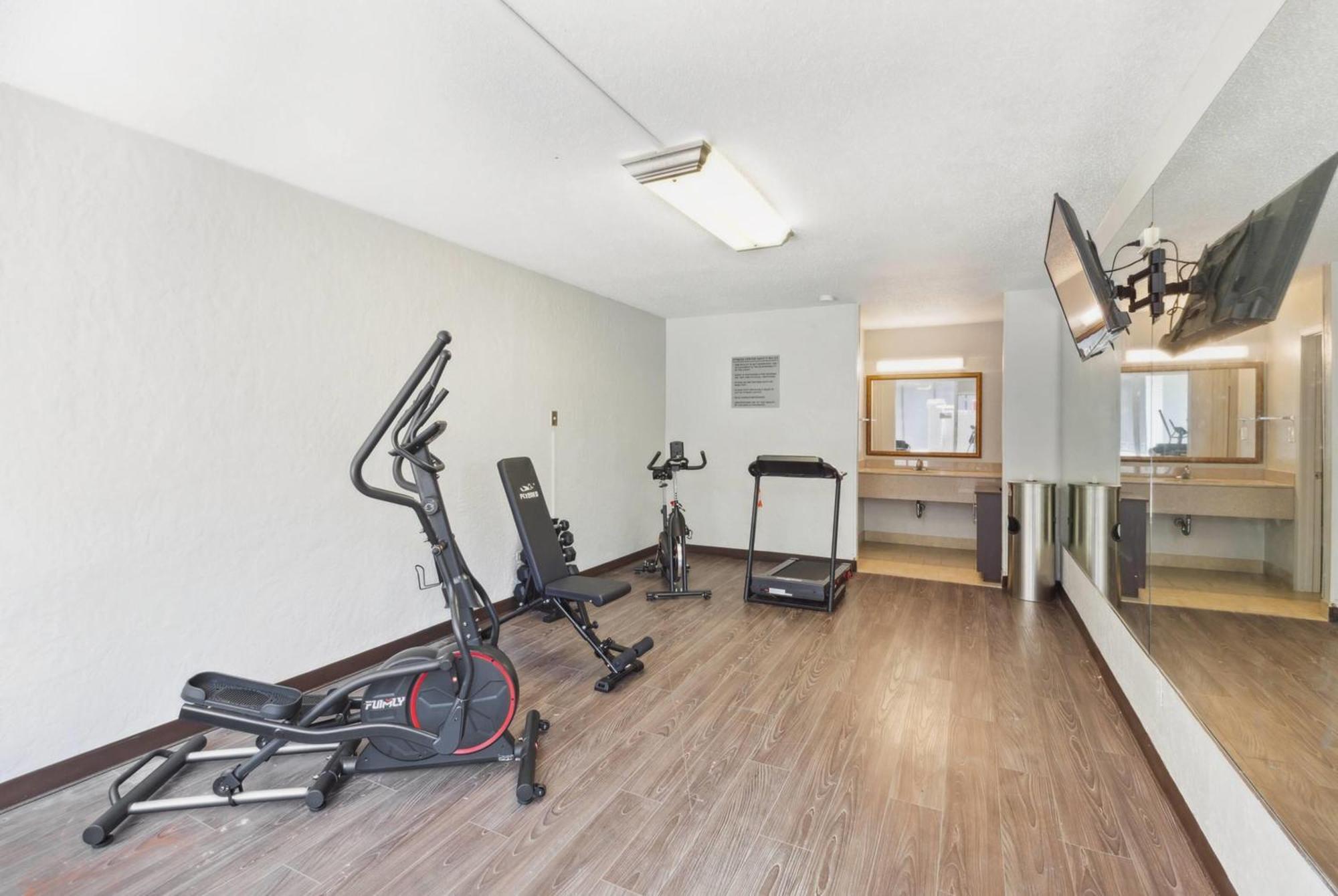 Ramada By Wyndham Houma Hotel Kültér fotó